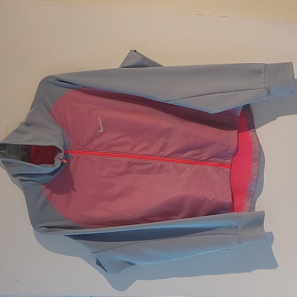 Nike Drifit Golf jacket dri fit, EUC, size M